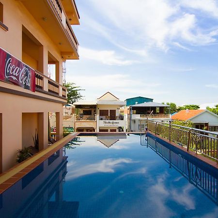 G Eleven Hotel بنوم بنه المظهر الخارجي الصورة