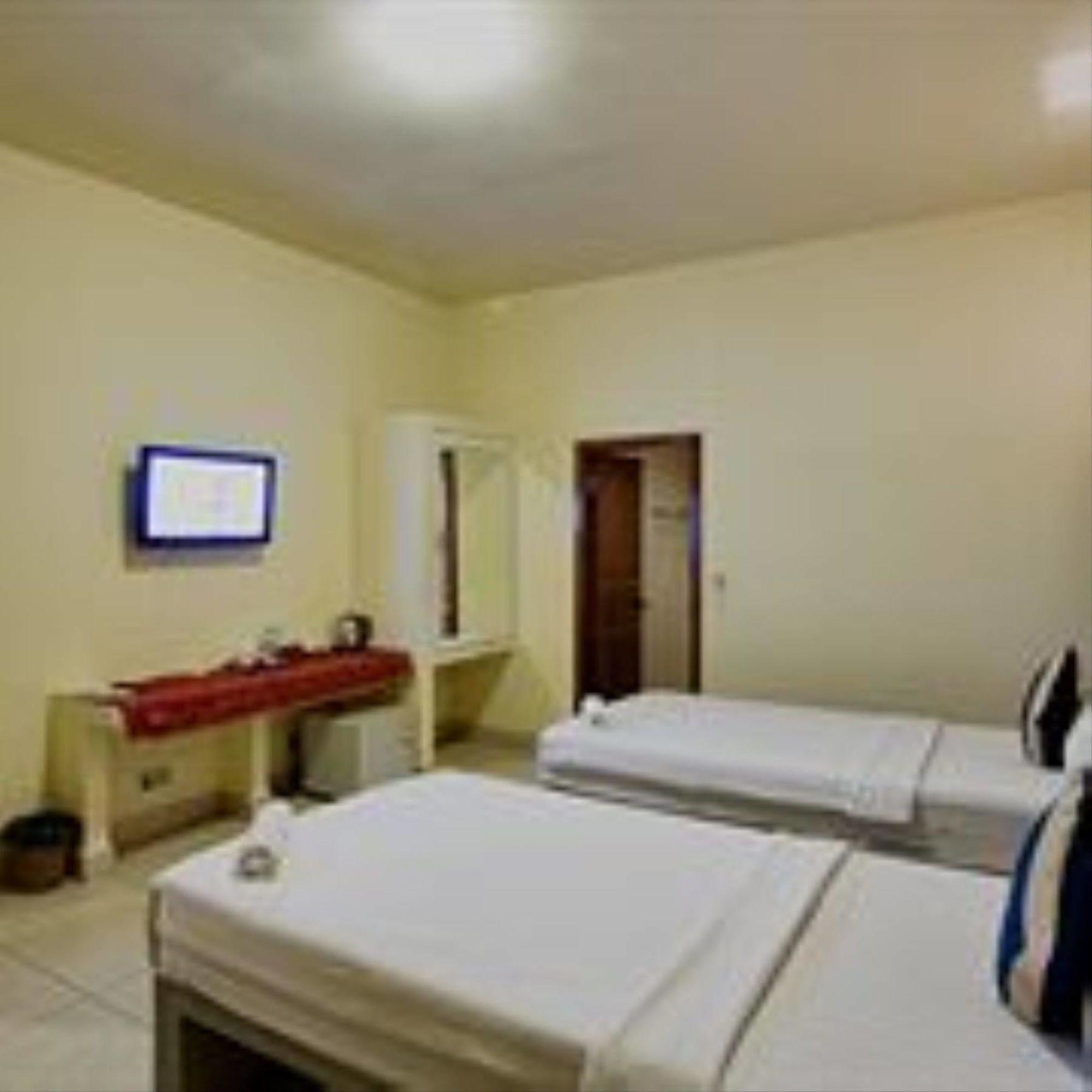 G Eleven Hotel بنوم بنه المظهر الخارجي الصورة
