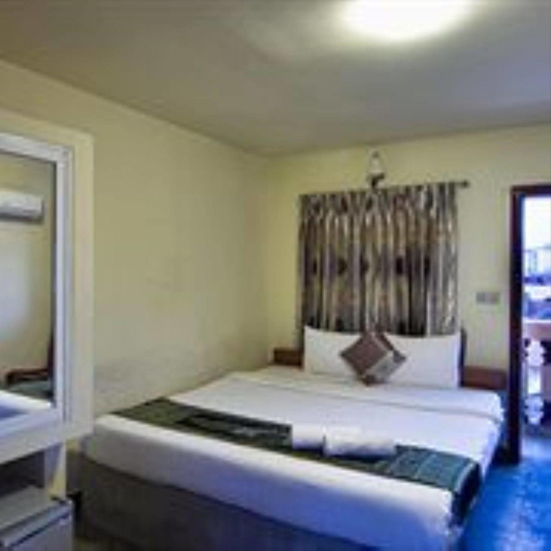 G Eleven Hotel بنوم بنه المظهر الخارجي الصورة