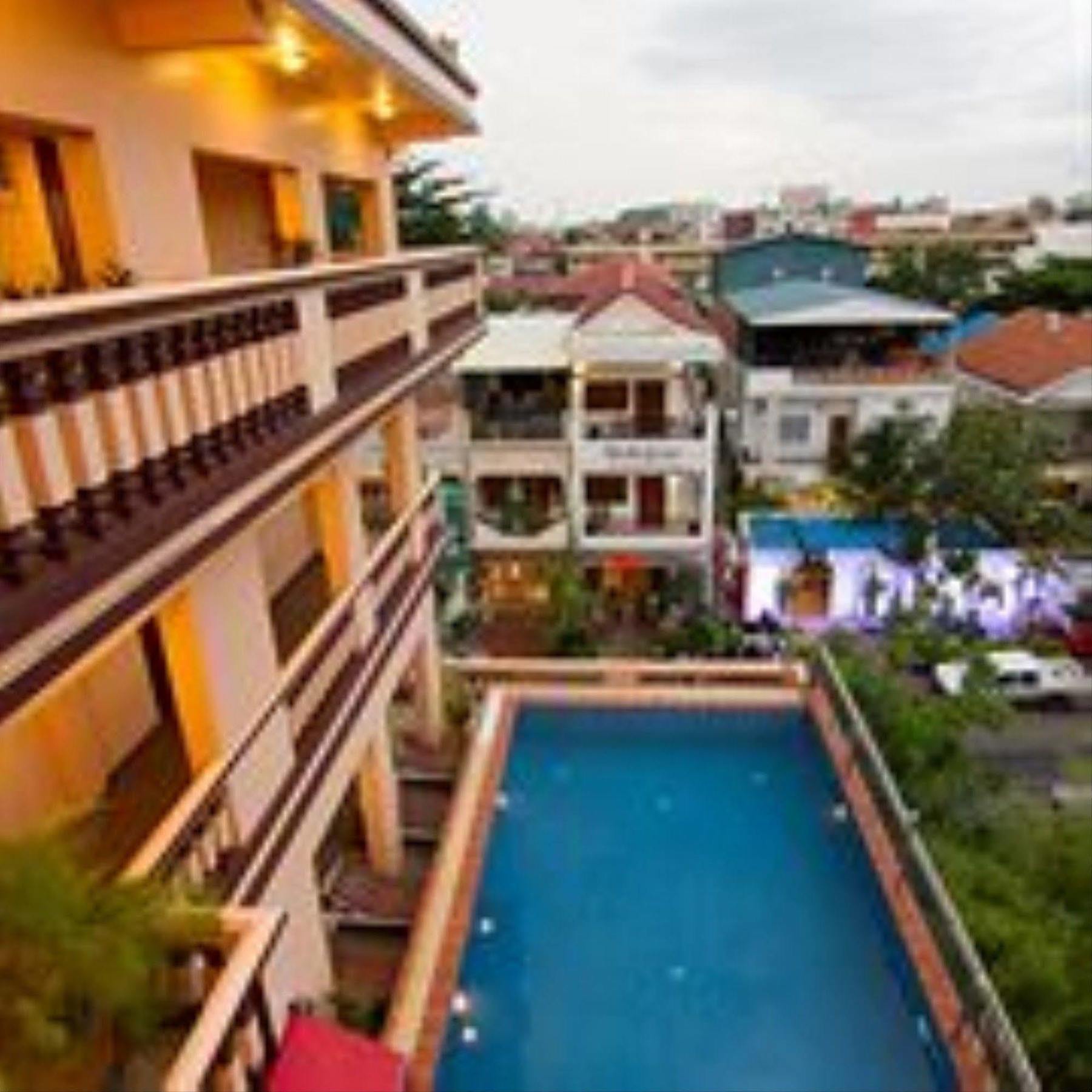 G Eleven Hotel بنوم بنه المظهر الخارجي الصورة
