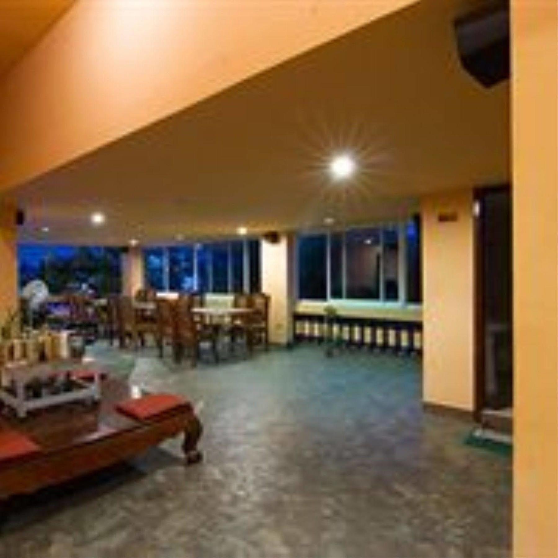 G Eleven Hotel بنوم بنه المظهر الخارجي الصورة